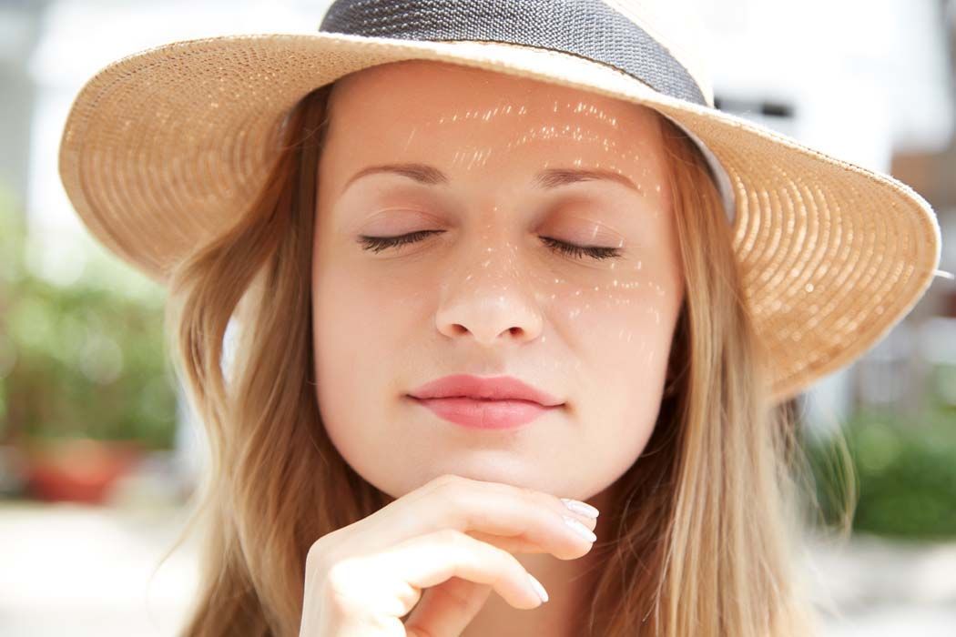 Consejos para Proteger tu Cara frente al Sol después del confinamiento